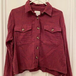 Cropped plaid shirt.